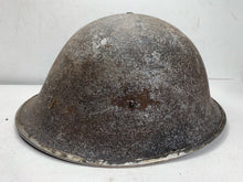 Lade das Bild in den Galerie-Viewer, Originaler Mk3 Turtle-Helm der britischen/kanadischen Armee aus dem 2. Weltkrieg 
