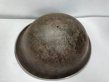 Charger l&#39;image dans la galerie, Original WW2 British / Canadian Army Mk3 Turtle Helmet
