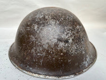 Load image into Gallery viewer, Mk3 Canadian / British Army Original WW2 Turtle Helmet High Rivet
