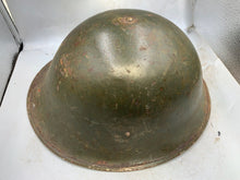 Charger l&#39;image dans la galerie, Original WW2 British / Canadian Army Mk3 Turtle Combat Helmet &amp; Liner
