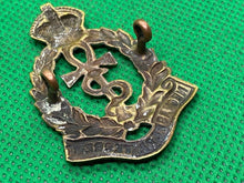 Charger l&#39;image dans la galerie, WW2 British RAF Royal Air Force Medical Officer&#39;s Brass Cap Badge
