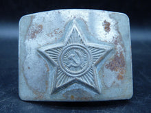 Charger l&#39;image dans la galerie, Original WW2 USSR Russian Soldiers Army Brass Belt Buckle
