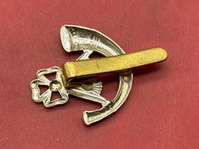 Load image into Gallery viewer, WW1 / WW2 British Army Light Infantry Regiment Cap Badge.
