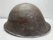 Charger l&#39;image dans la galerie, Original WW2 British / Canadian Army Mk3 Turtle Helmet
