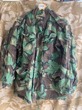 Load image into Gallery viewer, Genuine British Army Issue DPM Combat Smock - Size 38&quot; Chest
