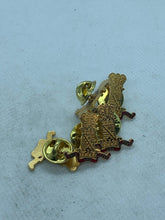 Lade das Bild in den Galerie-Viewer, 11th Hussars - NEW British Army Military Cap / Tie / Lapel Pin Badge (#13)
