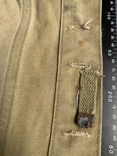 Load image into Gallery viewer, Original WW2 US Army M1928 Haversack Pack Tail
