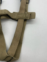 Charger l&#39;image dans la galerie, Original British Army Water Bottle Webbing Carrier / Harness
