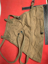 Load image into Gallery viewer, Original WW2 US Army M1928 Haversack Pack Tail
