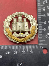 Load image into Gallery viewer, WW1 / WW2 British Army Northamptonshire Regiment Cap Badge.
