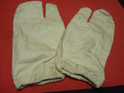 Original WW2 British Army Gunners Winter White Gloves - 1943 - The Militaria Shop