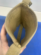 Charger l&#39;image dans la galerie, WW2 British Army / RAF 37 Pattern Webbing Water Bottle Carrier Harness 1944 Date
