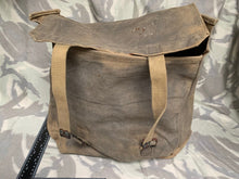 Charger l&#39;image dans la galerie, Original British Army  37 Pattern Large Pack - WW2 Pattern Backpack - Used
