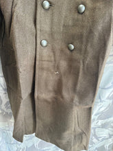 Charger l&#39;image dans la galerie, Genuine French Army Greatcoat - Ideal for WW2 US Army Reenactment
