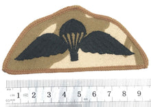Load image into Gallery viewer, A desert camo British Army RAF paratroopers jump qualification badge --- B17
