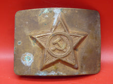 Lade das Bild in den Galerie-Viewer, Genuine Russian Soviet Army Belt Buckle
