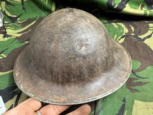 Lade das Bild in den Galerie-Viewer, British Army Mk2 Brodie Helmet - Original WW2 - South African Manufactured
