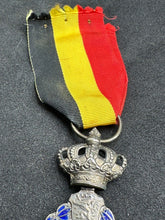 Load image into Gallery viewer, Original WW2 era Belgian Labour Medal - Belgium Habilete Moralite Medal

