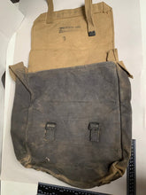 Charger l&#39;image dans la galerie, Original British Army 37 Pattern Large Pack - WW2 Pattern Backpack - Used
