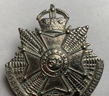 Load image into Gallery viewer, WW1 / WW2 British Army - 5th Cumberland Border Regiment white metal cap badge

