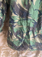 Load image into Gallery viewer, Genuine British Army Issue DPM Combat Smock - Size 160/104
