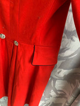 Load image into Gallery viewer, Genuine British Army Royal Chelsea Hospital Other Ranks Red Dress Uniform - 35&quot;
