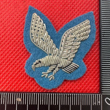 Load image into Gallery viewer, British Army RAF Army Air Corps Bullion Cap / Beret / Blazer Badge - UK Made
