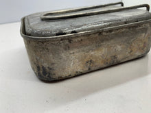 Charger l&#39;image dans la galerie, Original WW2 British Army Soldiers Mess Tin 2 Part Set - Used Original
