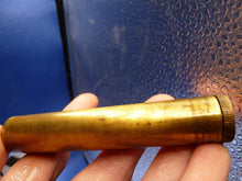 Charger l&#39;image dans la galerie, Original WW1 / WW2 British Army SMLE Lee Enfield Rifle Brass Oil Bottle
