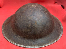 Lade das Bild in den Galerie-Viewer, Original WW2 Combat Helmet - British / South African Army Mk2 Brodie Helmet
