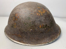 Load image into Gallery viewer, Mk3 Canadian / British Army Original WW2 Turtle Helmet High Rivet
