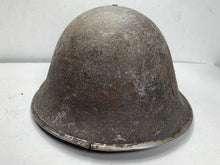 Lade das Bild in den Galerie-Viewer, Originaler Mk3 Turtle-Helm der britischen/kanadischen Armee aus dem 2. Weltkrieg 
