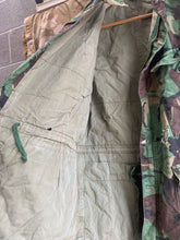 Load image into Gallery viewer, Genuine British Army Issue DPM Combat Smock - Size 38&quot; Chest
