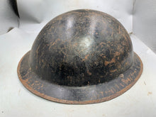 Load image into Gallery viewer, WW1 / WW2 British Army Mk1* - Original Army Combat Helmet
