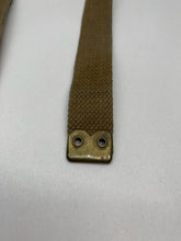 Charger l&#39;image dans la galerie, Original WW2 British Army 37 Pattern L Straps Pair - Wartime Dated
