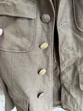 Lade das Bild in den Galerie-Viewer, Original WW2 US Army / Airforce A Class Dress Uniform - 36R
