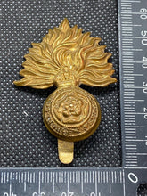 Load image into Gallery viewer, Original British Army City of London Fusiliers Regiment Cap Badge
