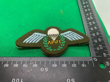 Load image into Gallery viewer, British Army Jump Wings Badge - Assistant Paratrooper Jump Instructor
