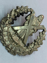 Load image into Gallery viewer, Original WW1 / WW2 British Army Cameron Highlanders Cap Badge
