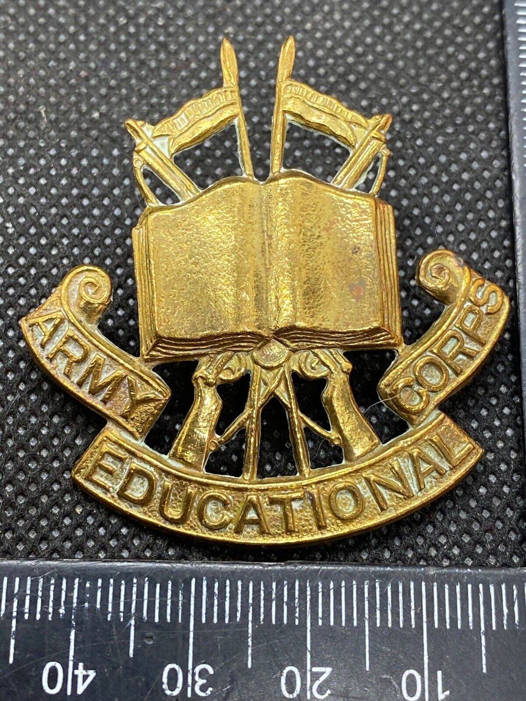 Original British Army Army Education Corps Cap Badge