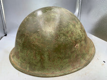 Lade das Bild in den Galerie-Viewer, Originaler Mk3 Turtle Kampfhelm der britischen/kanadischen Armee aus dem 2. Weltkrieg 
