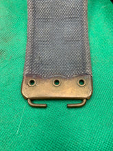 Lade das Bild in den Galerie-Viewer, Genuine British Army 37 Pattern Webbing Belt - WW2 Pattern - 36&quot; Waist - The Militaria Shop
