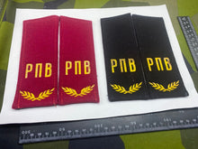 Load image into Gallery viewer, Russian Army Soviet Shoulder Board Epaulette Set on Display Card - 2 pairs
