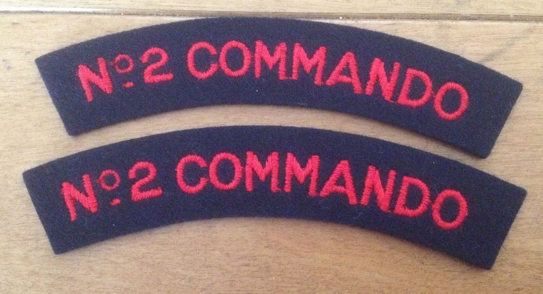 A nice matching pair of No. 2 COMMANDO / SAS Shoulder Title Cloth Patches