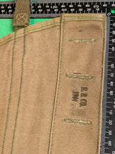 Lade das Bild in den Galerie-Viewer, Original WW2 US Army M1928 Haversack Pack Tail - 1944 datiert
