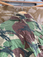 Load image into Gallery viewer, Genuine British Army Issue DPM Combat Smock - Size 170/96
