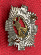 Lade das Bild in den Galerie-Viewer, Original British Army WW1 / WW2 The Royal Scots Badge
