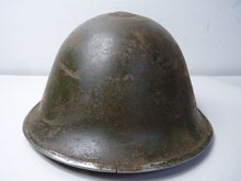 Load image into Gallery viewer, Mk3 Canadian / British Army Original WW2 Turtle Helmet High Rivet
