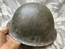 Charger l&#39;image dans la galerie, Original WW2 Canadian / British Army Mk3 High Rivet Turtle Helmet &amp; Liner
