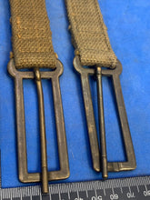 Charger l&#39;image dans la galerie, Original WW2 British Army 37 Pattern Brace Adaptor Pair
